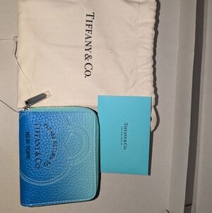Tiffany & Co. Blue Gradient Ombre Leather Card Holder Wallet